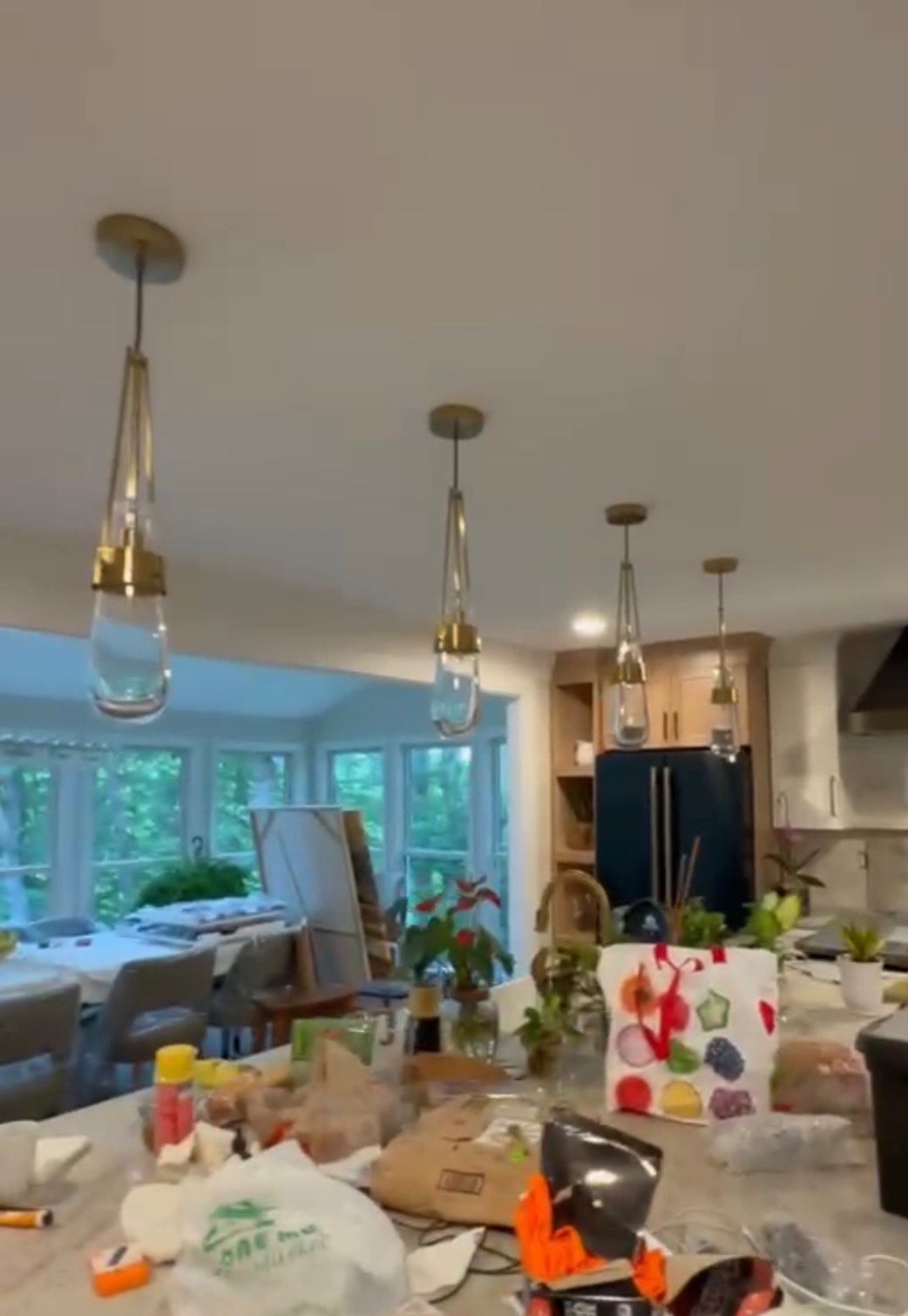 Kitchen pendant lights